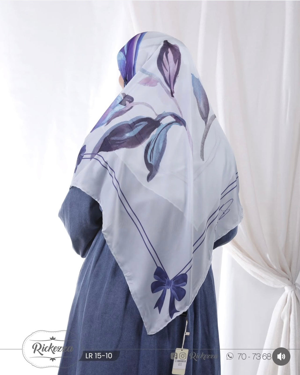 Light Silk Echarpe
