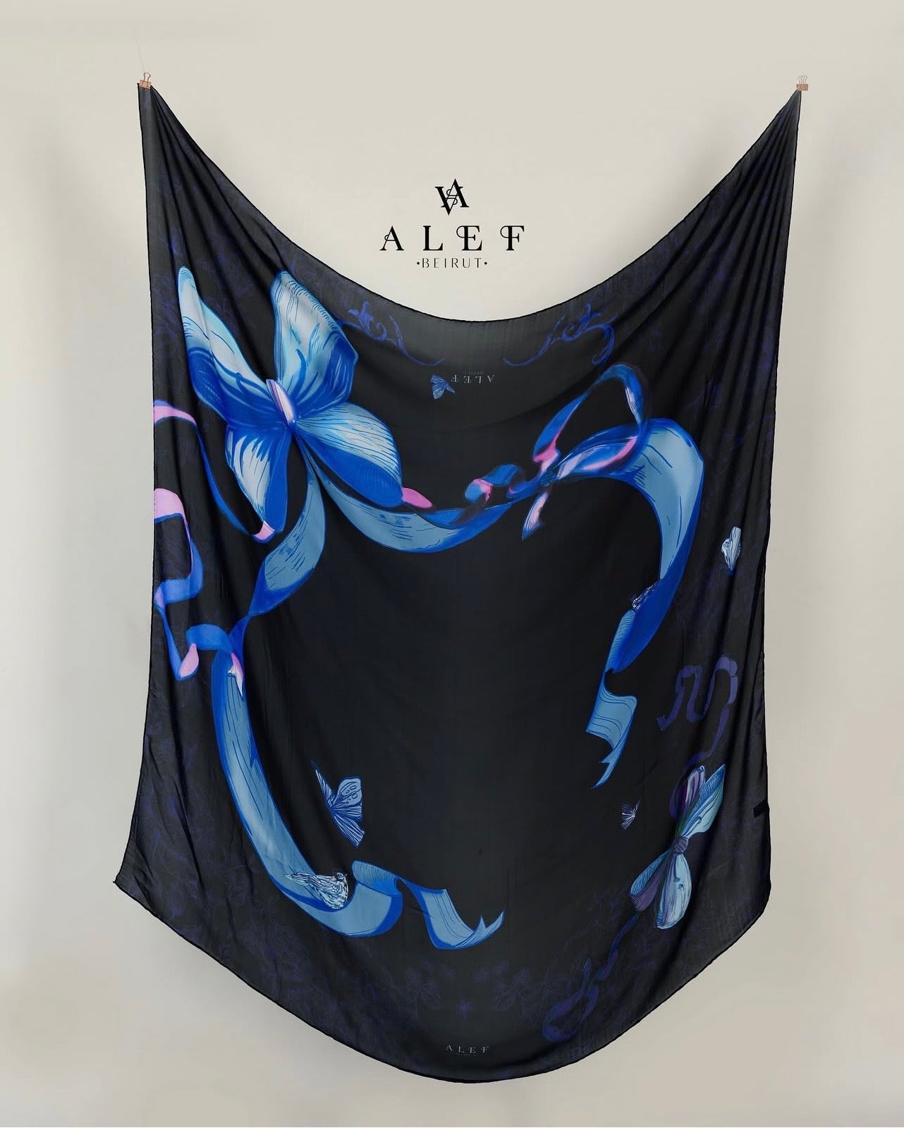 Victorian Era Pure Silk Echarpe