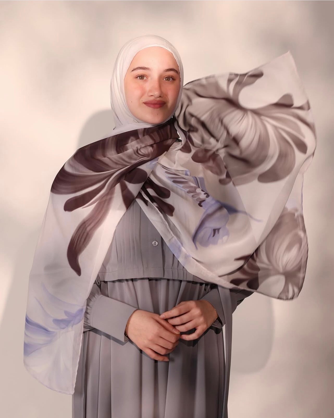 Peonia Smart-Silk Shawl