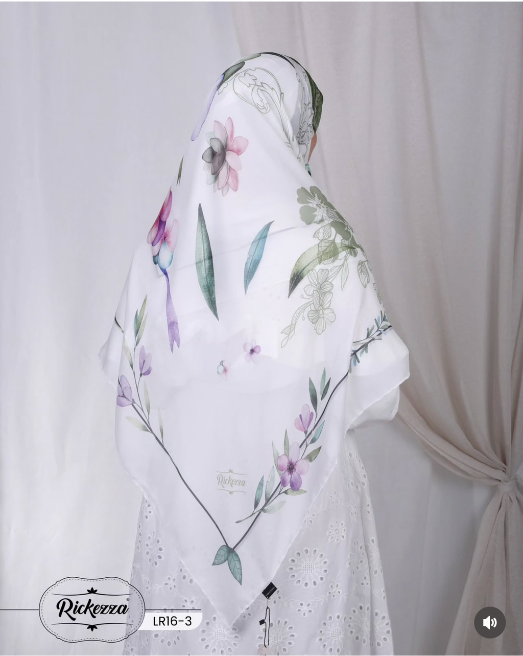 Light Silk Echarpe