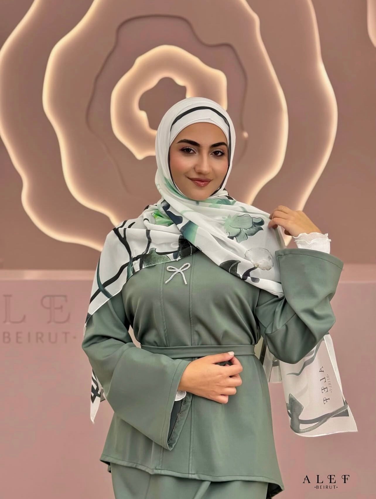 Gloria Semi-Silk Shawl