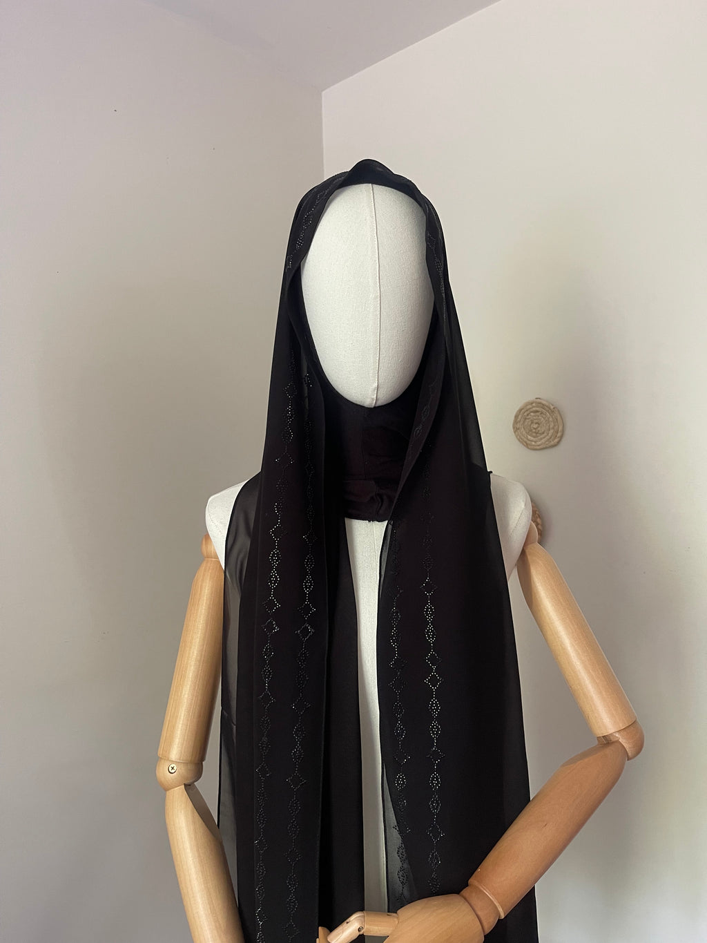 Khalije Crepe Shawl
