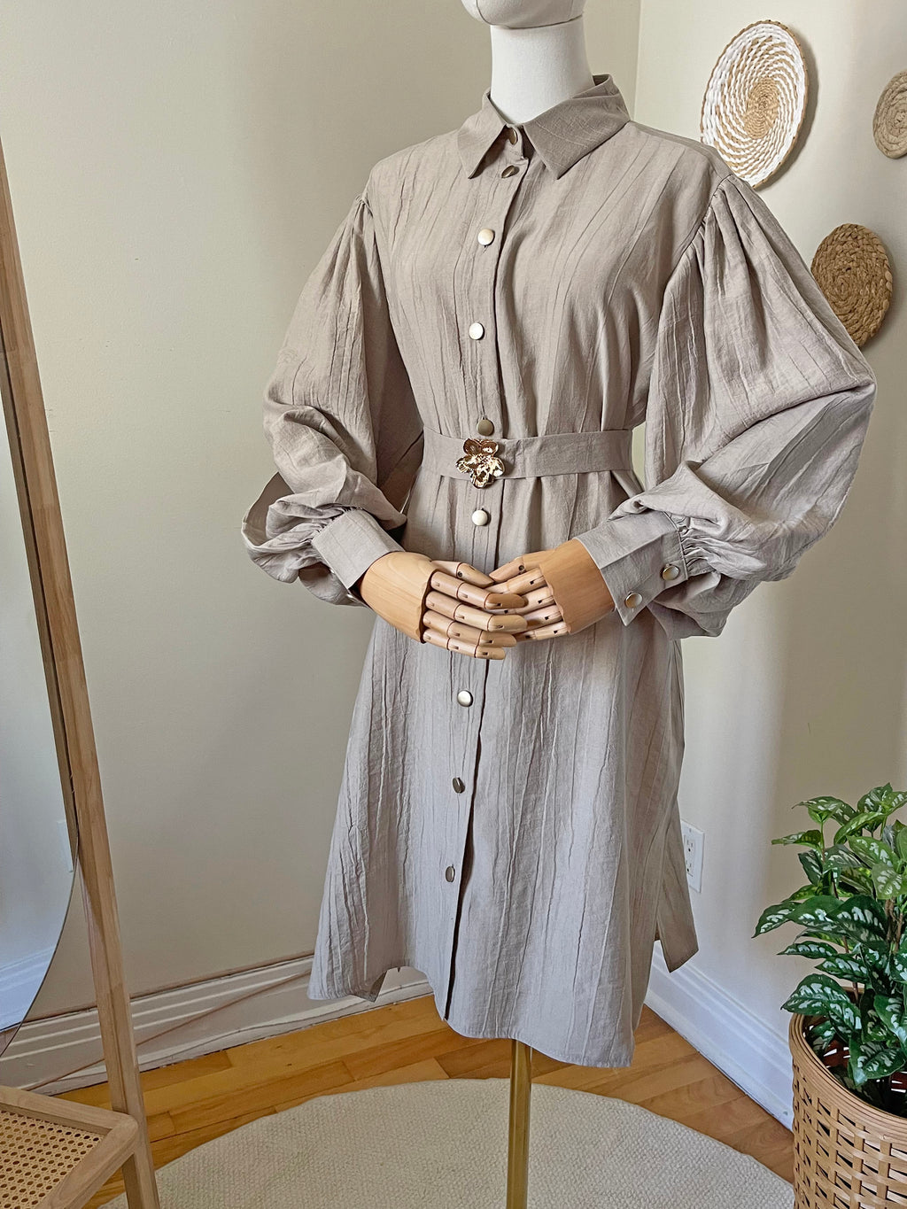 Balloon Sleeve Button Tunic