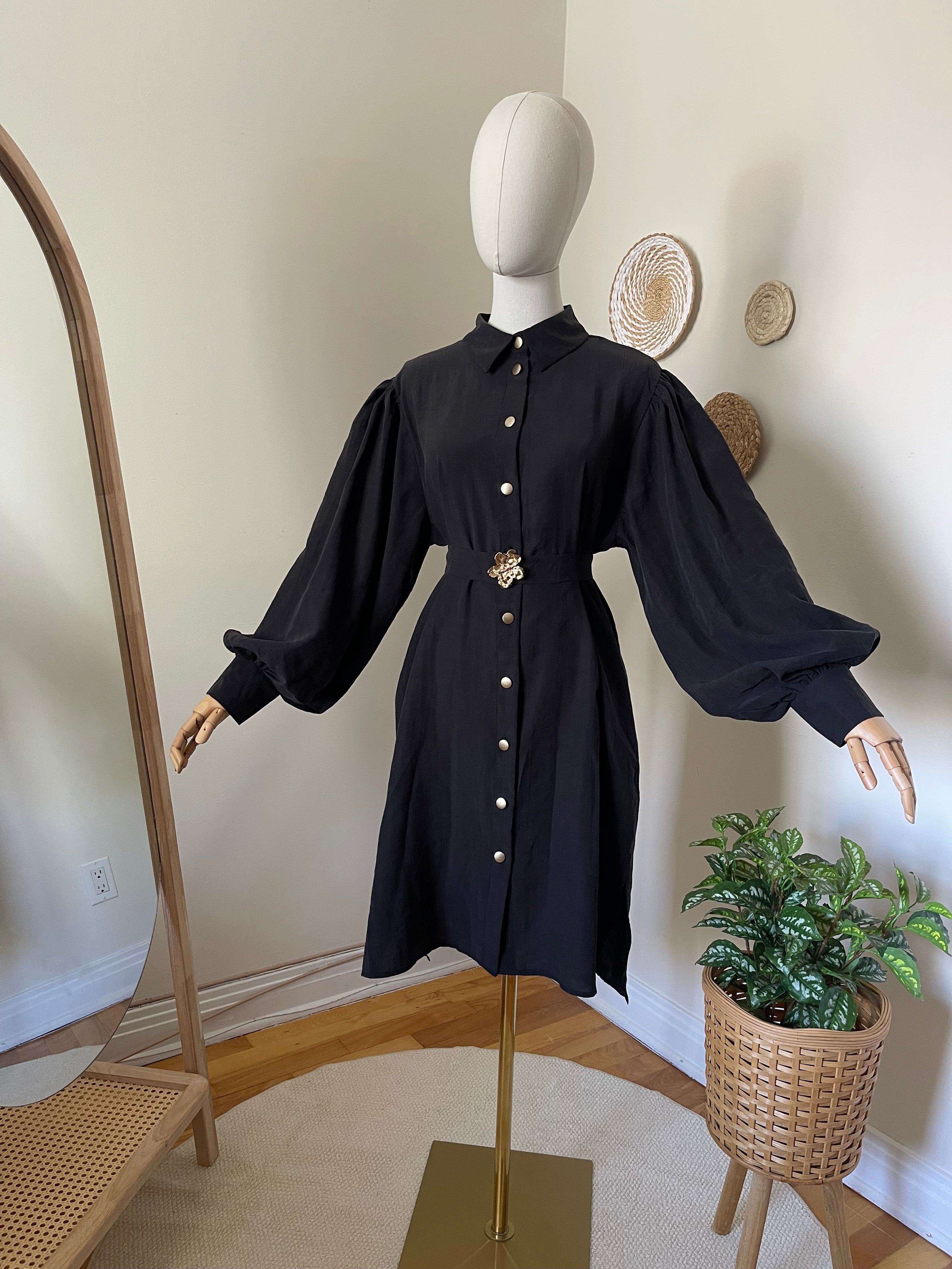 Balloon Sleeve Button Tunic