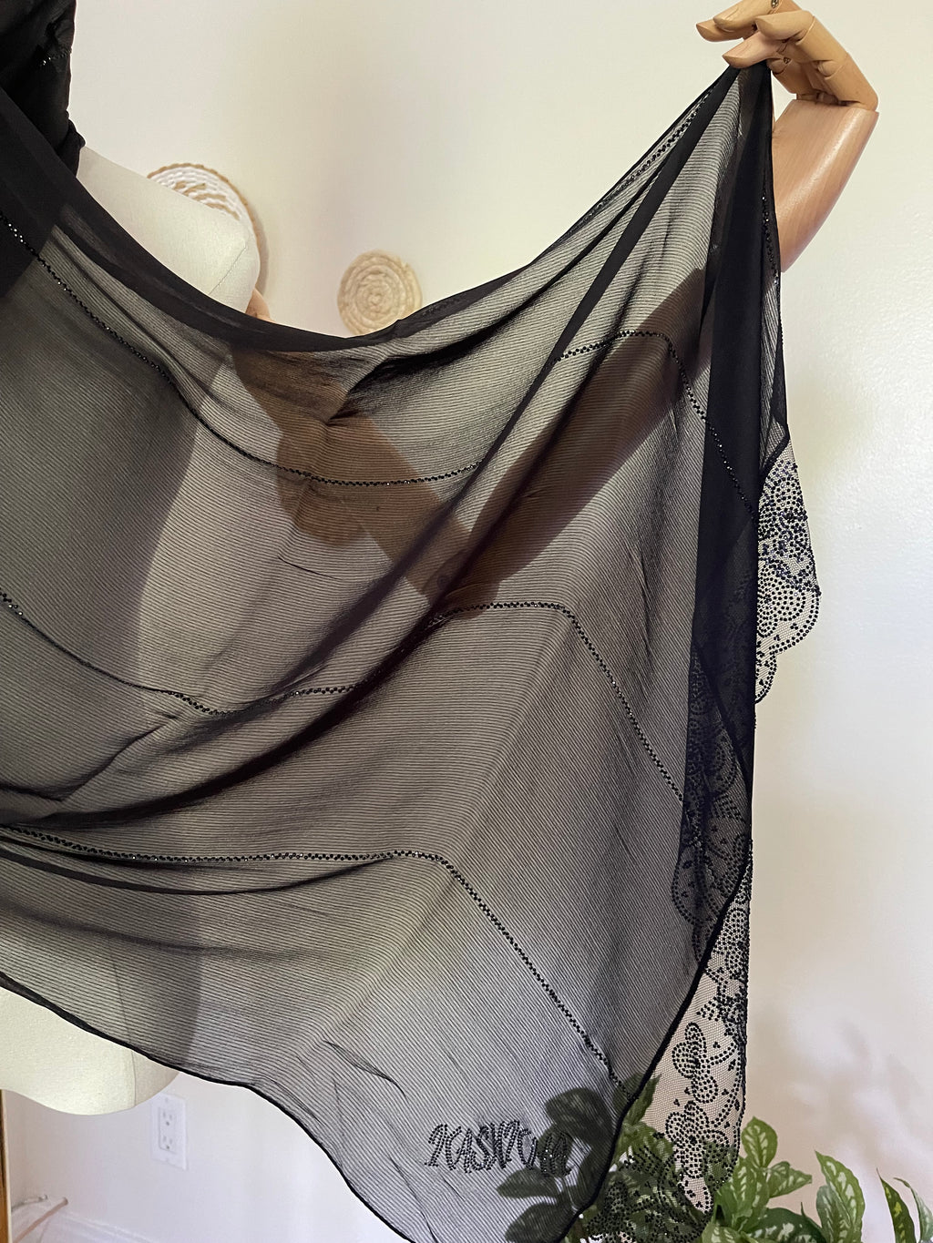Kashkha Crepe Shawl