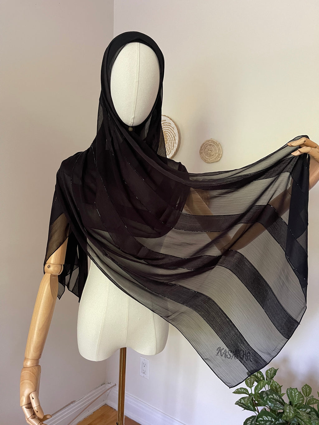 Kashkha Crepe Shawl