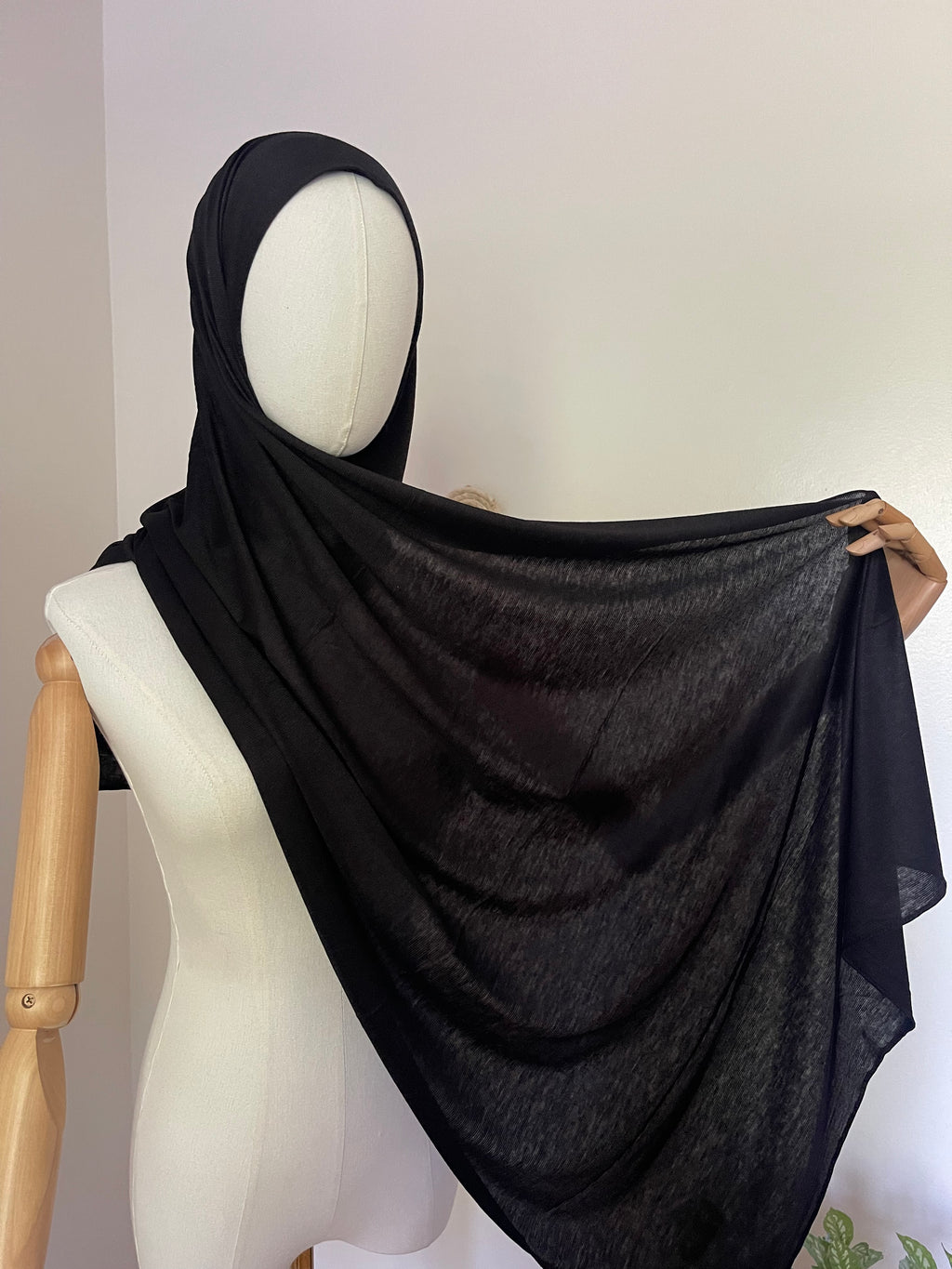 Kuwaiti Jersey Textured Hijab