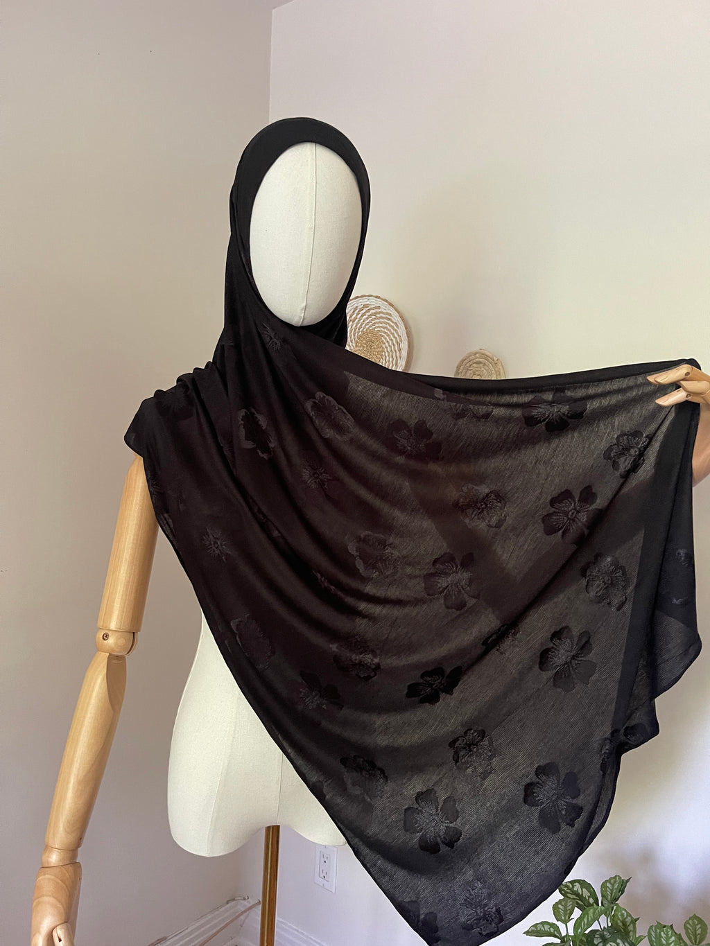 Kuwaiti Jersey Textured Hijab