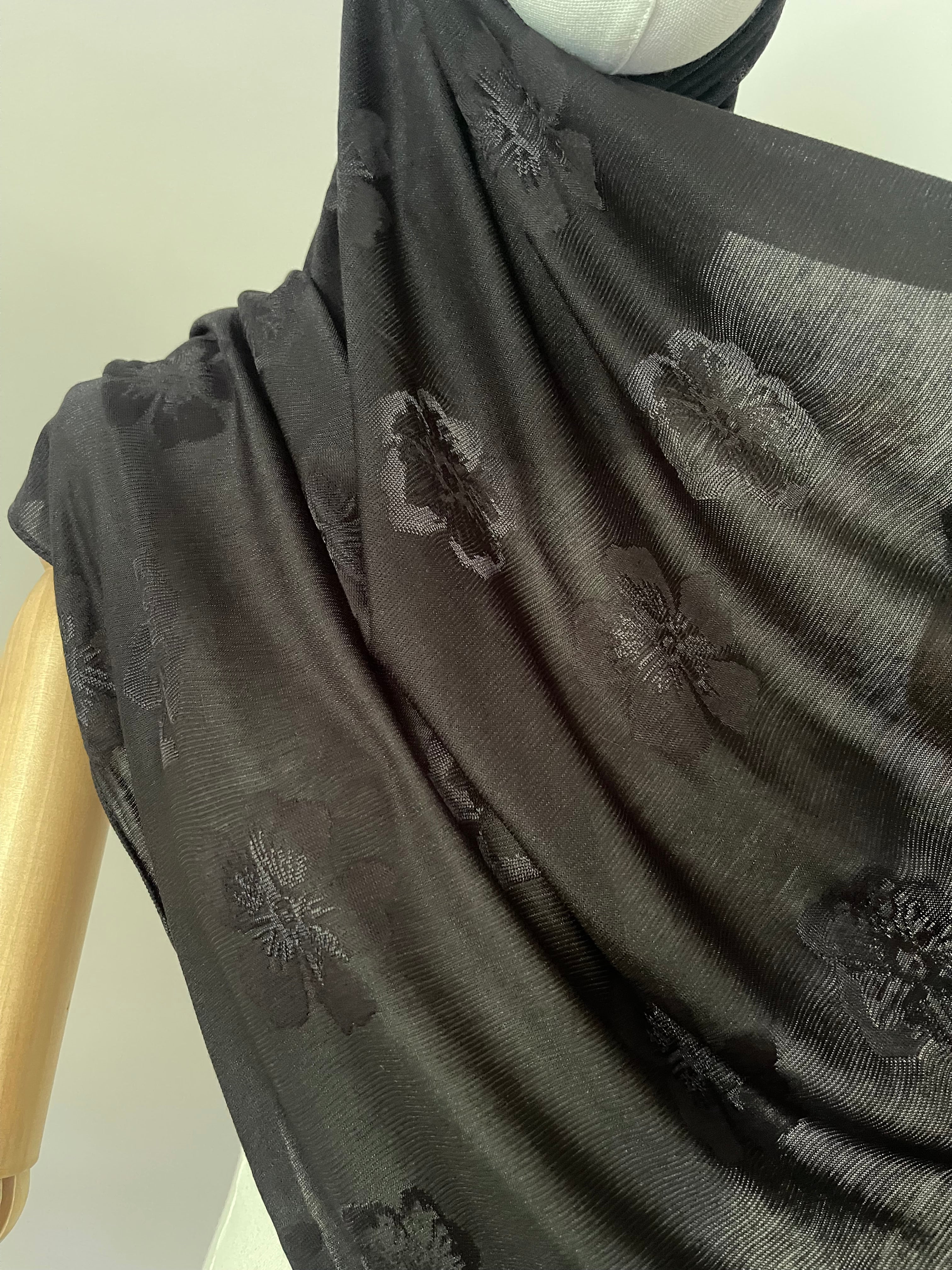 Kuwaiti Jersey Textured Hijab