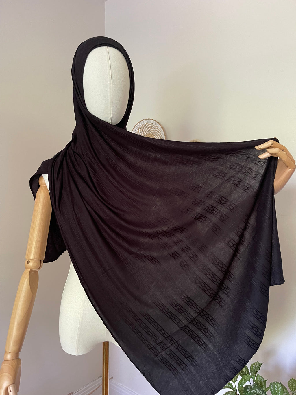 Kuwaiti Jersey Textured Hijab