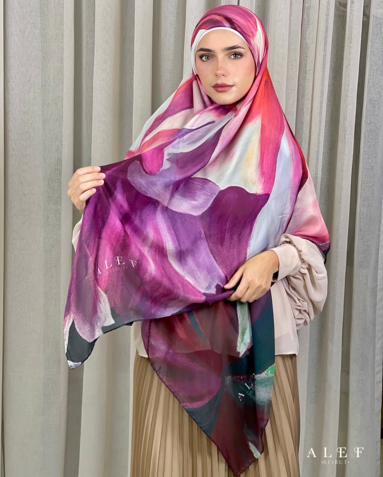 "Areej" Light-silk echarpe